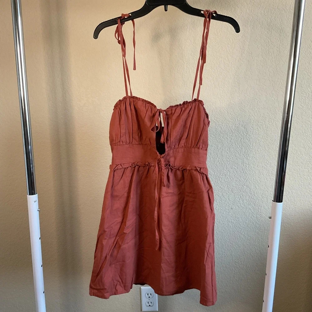 NWOT Forever 21 Womens Tie-Front‎ Sweetheart Mini Dress Size Small- Rust
